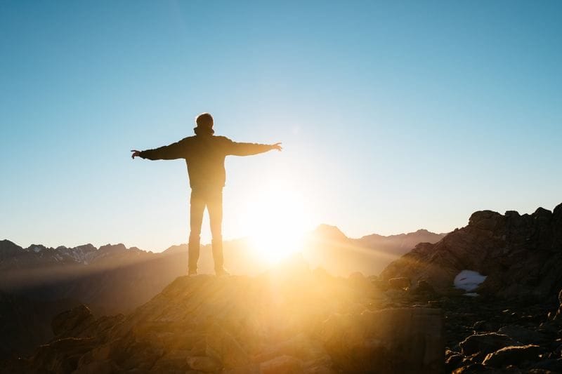 So your Teen wants to take a Gap Year? The Pluses and the Pitfalls So your Teen wants to take a Gap Year? The Pluses and the Pitfalls